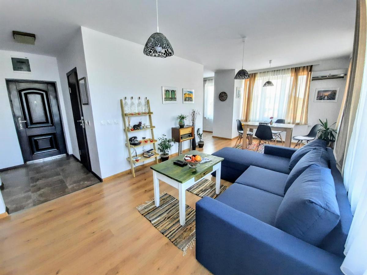 Nc Apartment Ruse Zewnętrze zdjęcie